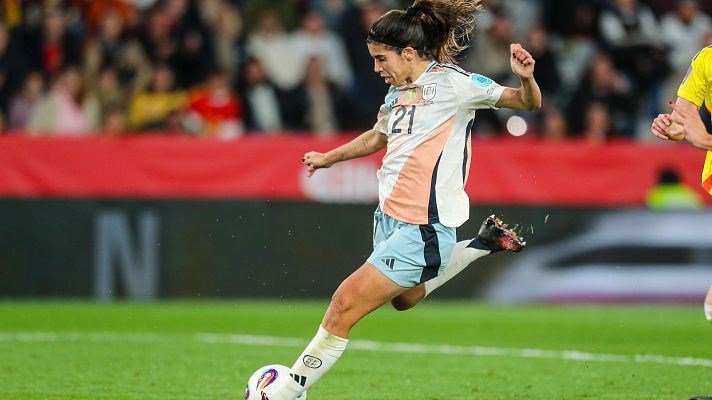 Los Deportes de La1 - Entrevista a Alba Redondo, en RTVE: "Partidos como el de Inglaterra son los que gusta jugar"