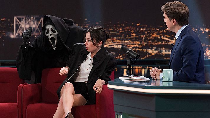 Late Xou con Marc Giró - Las mil y una habilidades de la actriz Anna Castillo: toda una experta en cuchillos y un GPS humano