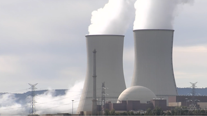 Telediario 1 - Iberdrola y Endesa piden al Gobierno renegociar el calendario del cierre nuclear