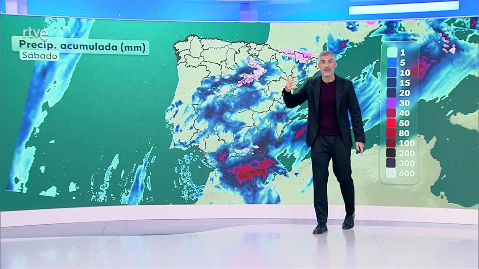 Precipitaciones fuertes con tormenta en el suroeste y Alborán - ver ahora