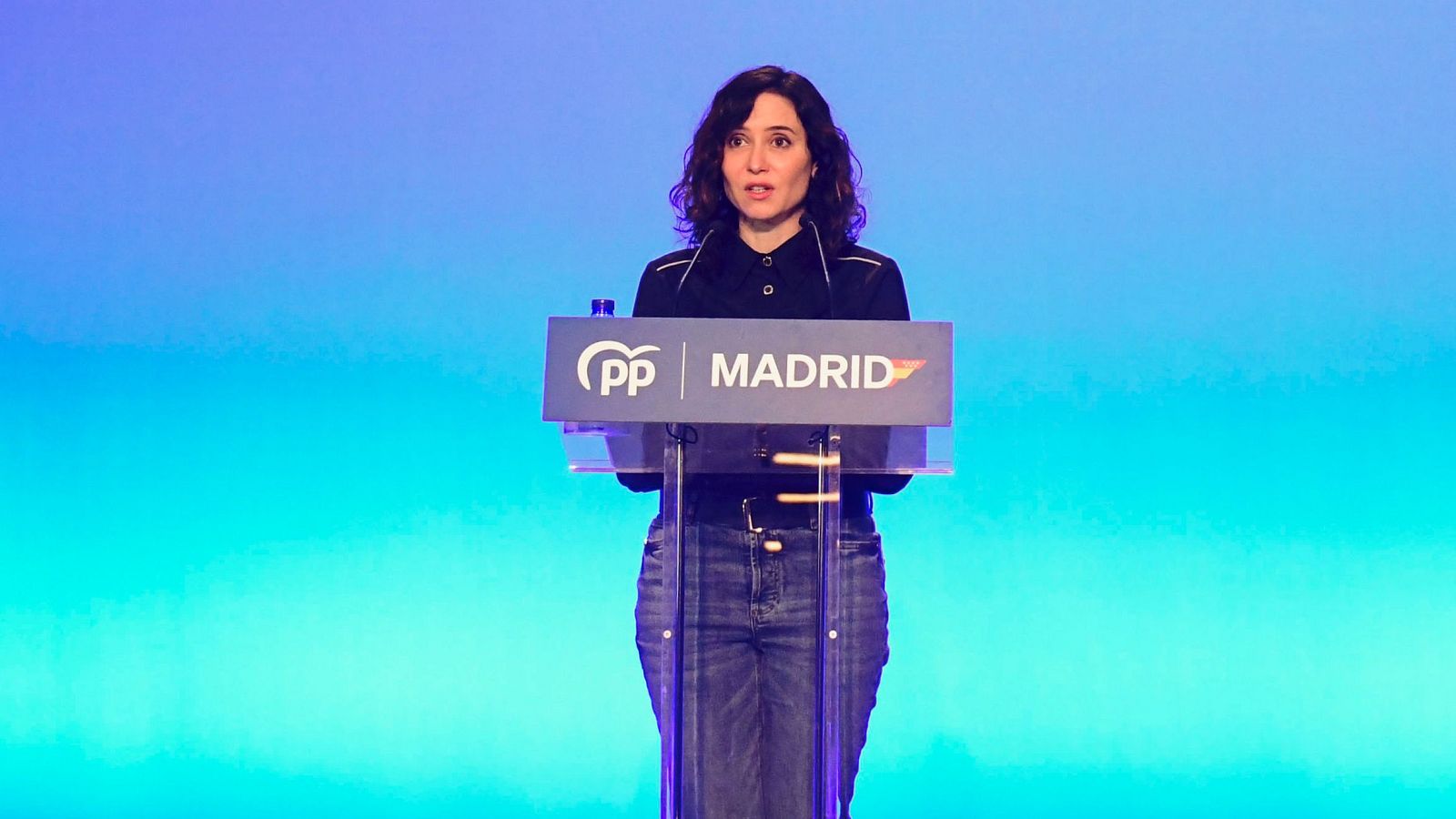 Sánchez pide al PP que apoye la quita de la deuda y Ayuso la califica de "condena" | Ver