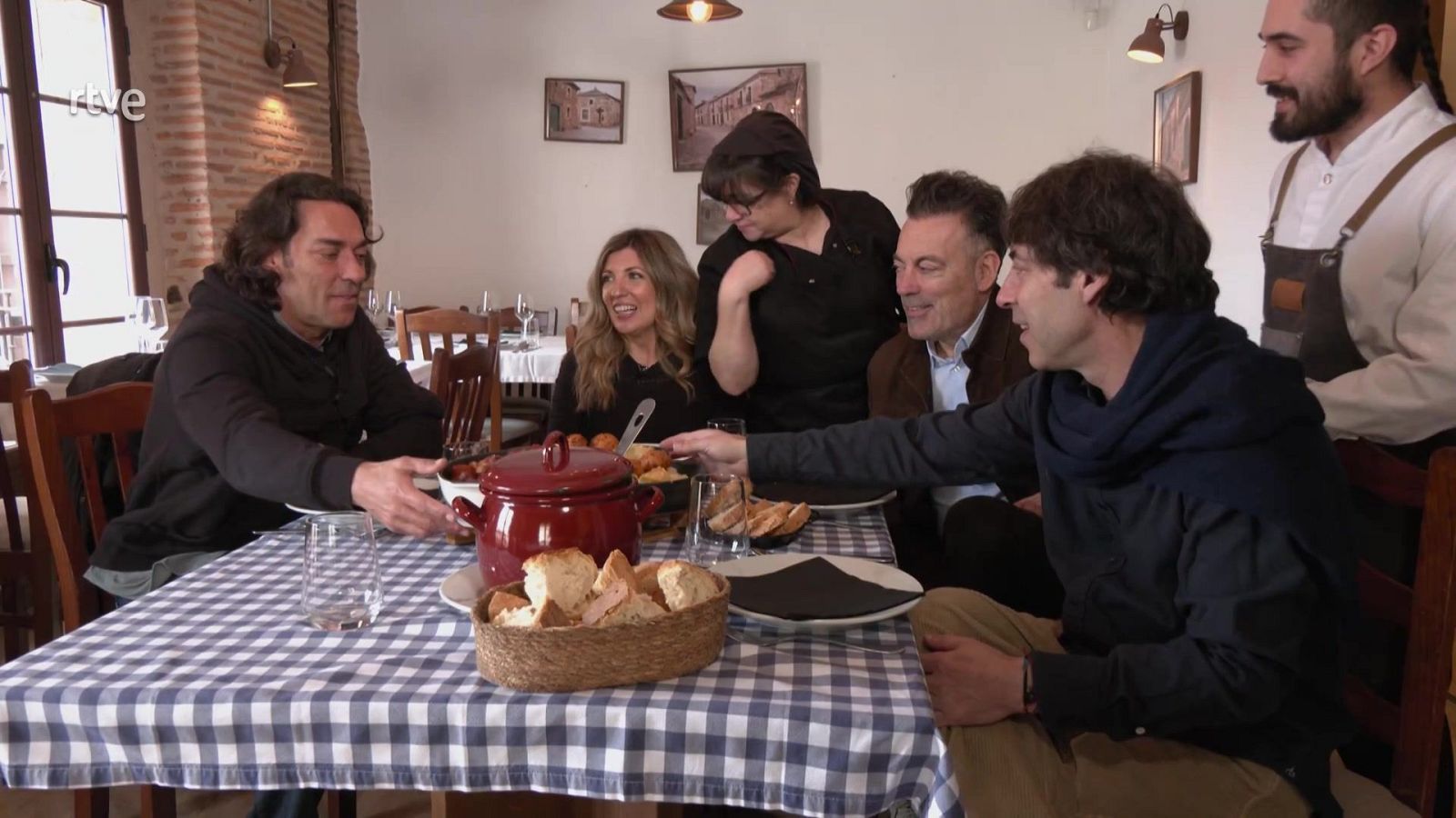 Terrícola de Honor: Café Quijano - Aquí la Tierra | Ver