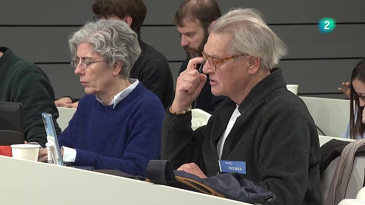 En lengua de signos - Guillem Carles, único periodista sordo en el Parlament