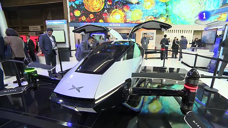 El MWC converteix Barcelona en la capital tecnològica del món - L'Informatiu | Veure