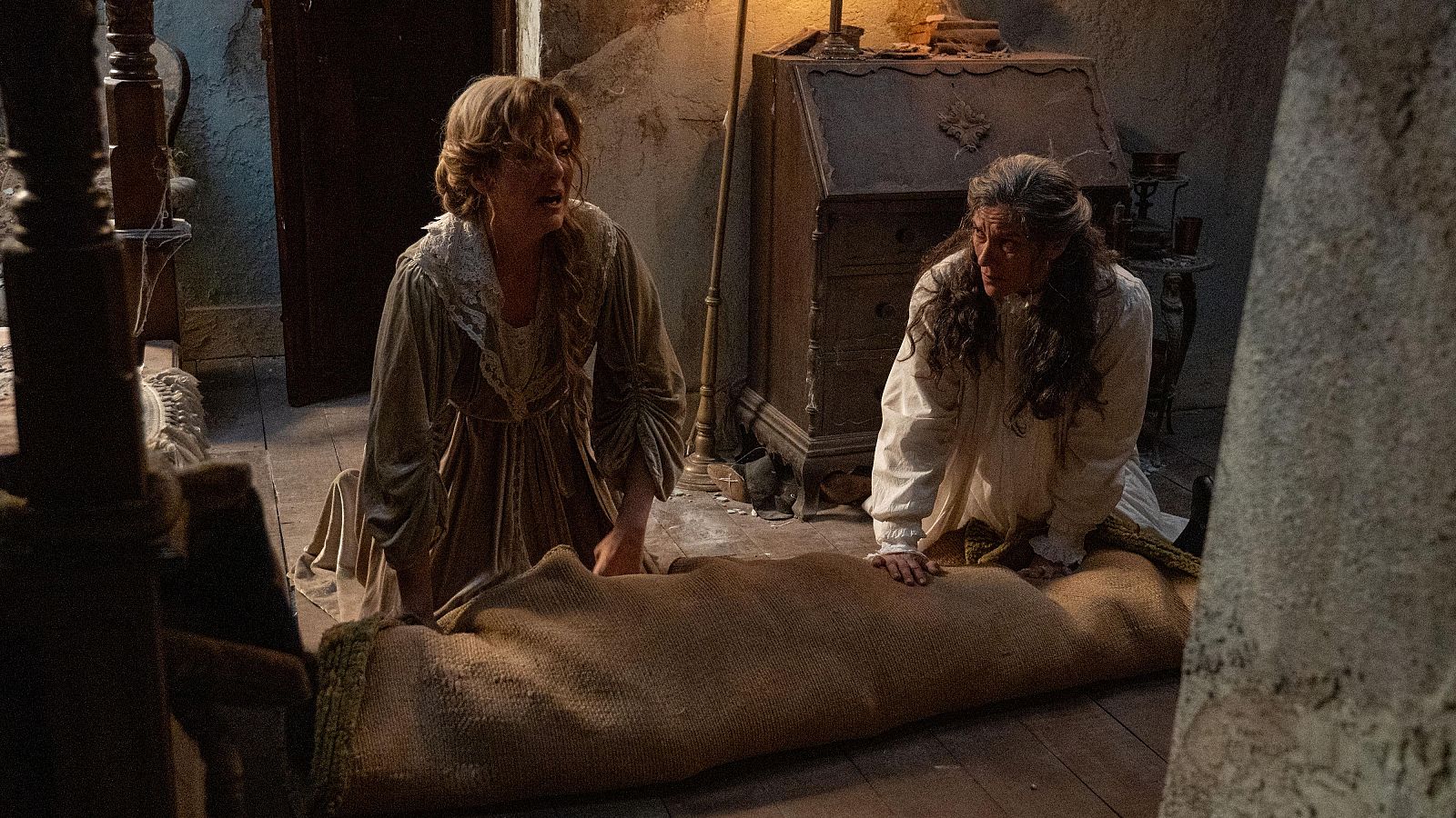 La Promesa: Petra, cómplice de Cruz en el asesinato de Tomás - La promesa | Ver