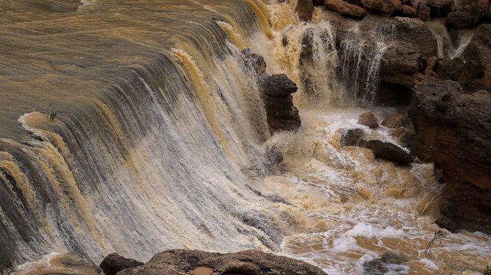 Telediario 1 - El temporal deja fuertes lluvias en la Comunidad Valenciana