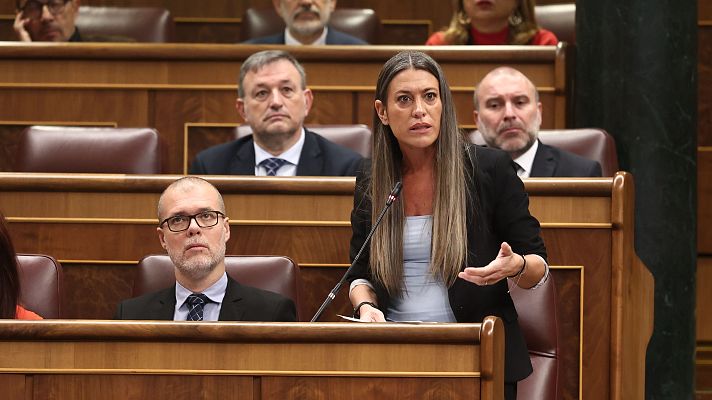 L'Informatiu - PSOE i Junts tanquen un pacte per a delegar a la Generalitat competències en immigració
