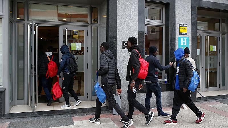 Acuerdo entre PSOE y Junts sobre la inmigración: ¿qué opinan las ONG?