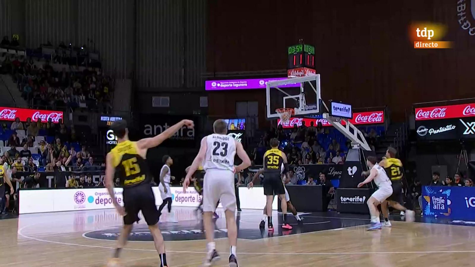 Baloncesto – Champions League. 1/8 Final: La Laguna Tenerife - Aliaga Petkimspor  - ver ahora