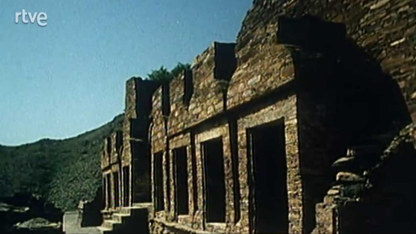 En la misma orilla - El arte Gandhara - En la misma orilla | Ver