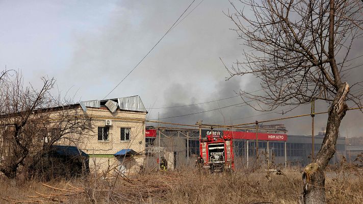 Telediario 1 - Rusia bombardea el centro de Kramatorsk y ataca la ciudad natal de Zelenski