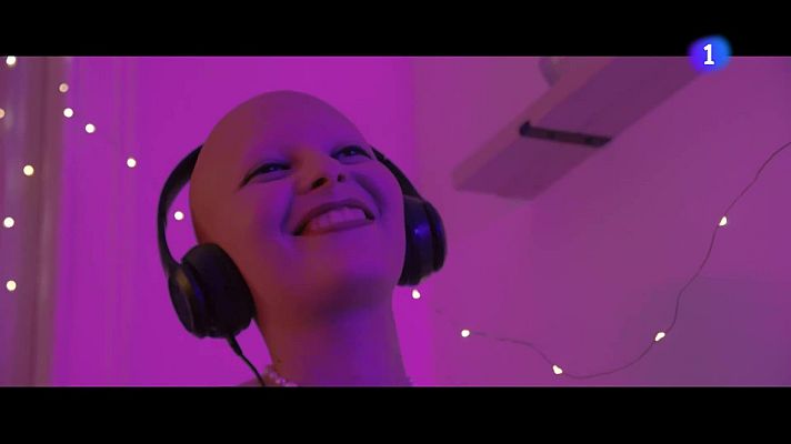 L'Informatiu - 'Mujeres calvas': trencant el tabú de l’alopècia femenina