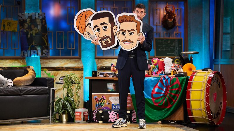 La Revuelta | Fanfic del programa y miembros fantasma