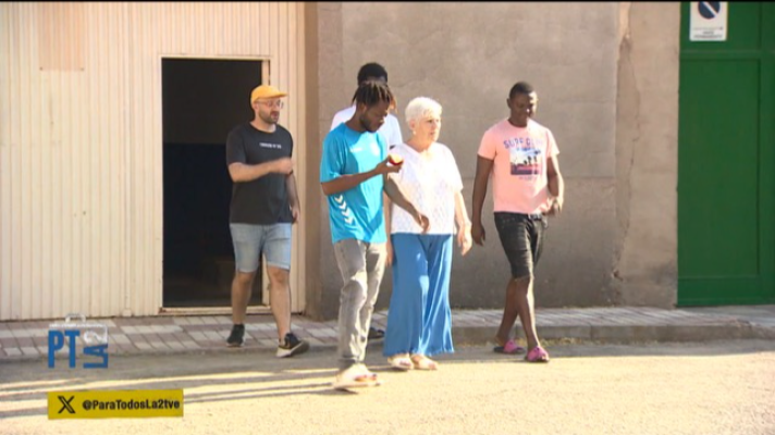 Para todos La 2 - Reportaje con la asociación Somos Acogida