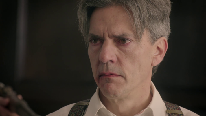 Salón de té La Moderna - El capitán Dávila detiene a Emiliano