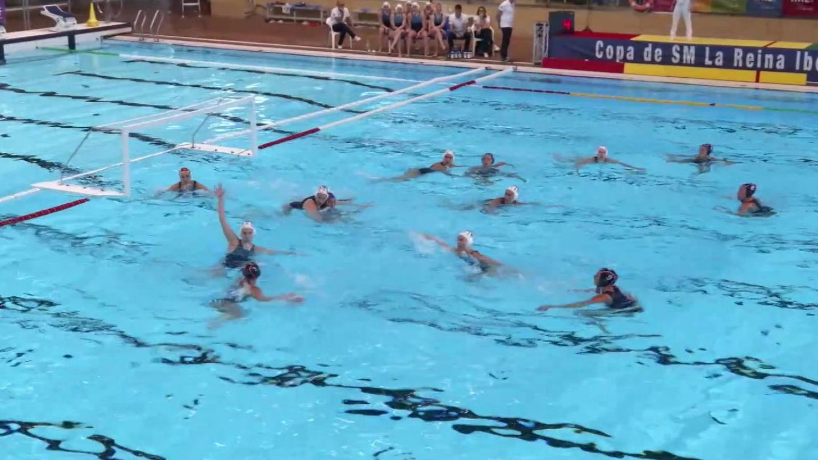Waterpolo - Copa de la Reina. 1/4 Final: CN Sant Andreu - Assolim CN Mataró - ver ahora