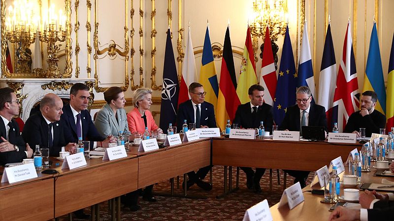 Europa decide rearmarse para enfrentar la nueva alianza EE.UU.-Rusia