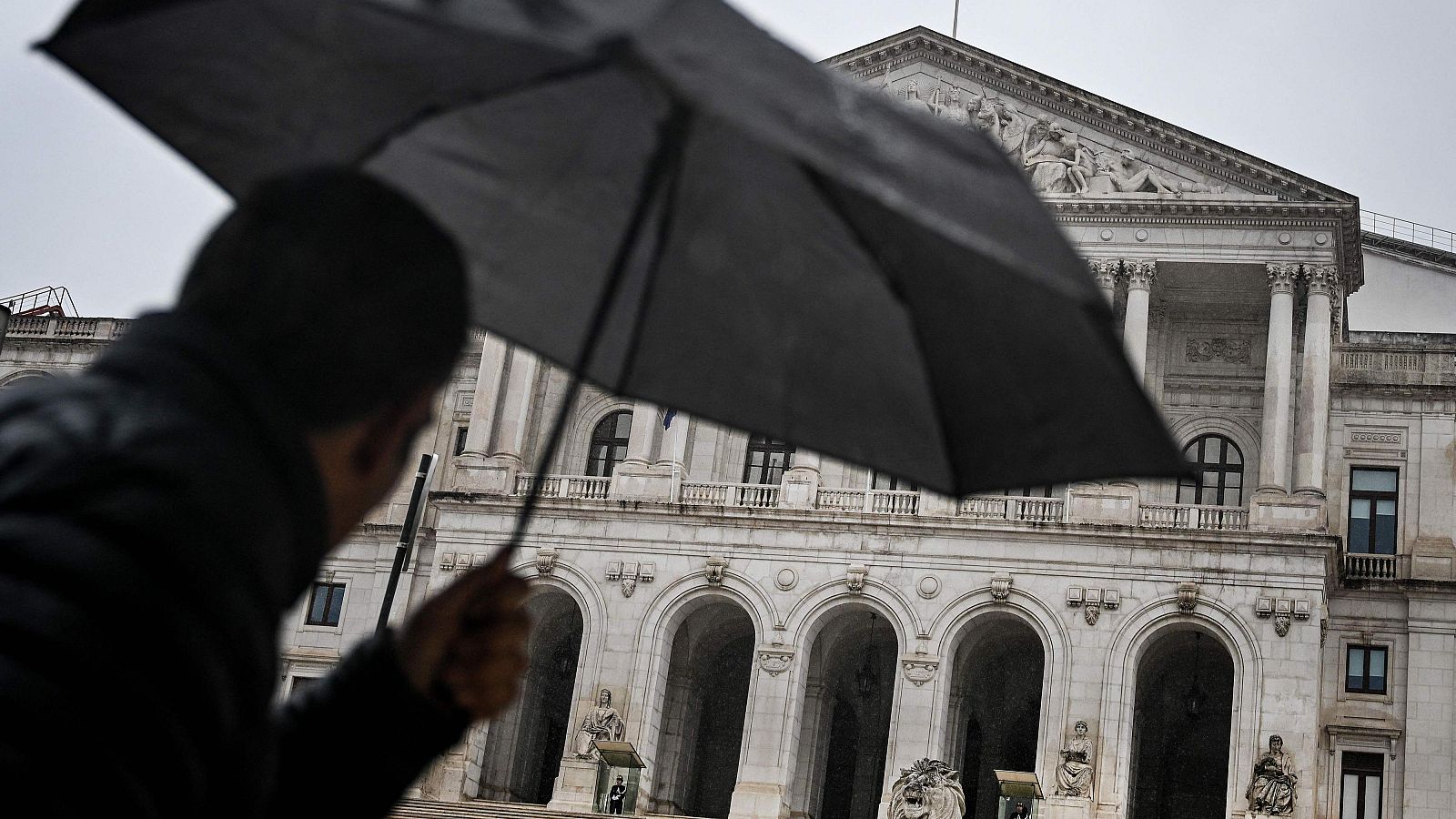 Portugal, rumbo a unas nuevas elecciones - Telediario 1 | Ver