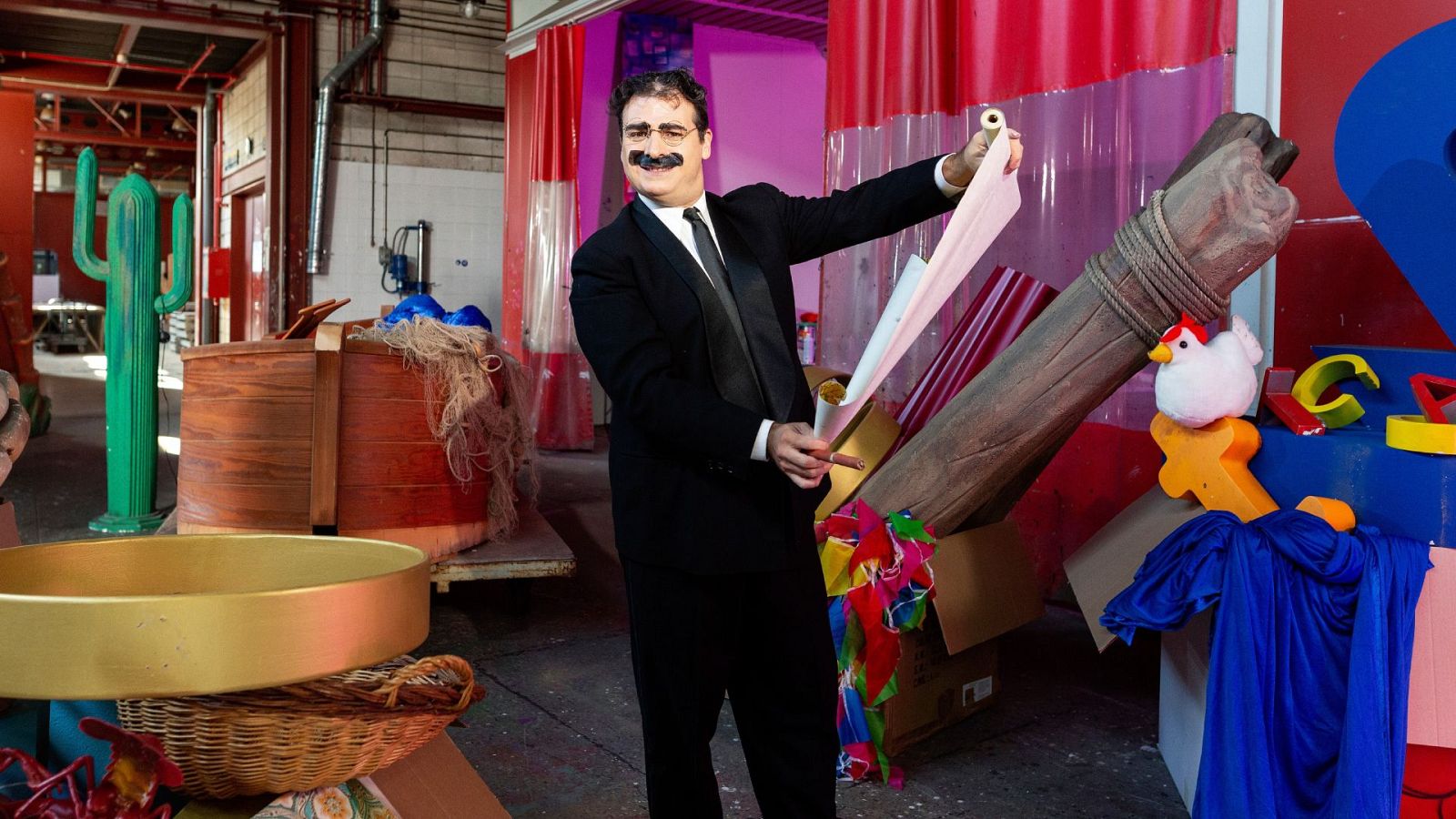 Cachitos de hierro y cromo - Carnivale - ver ahora