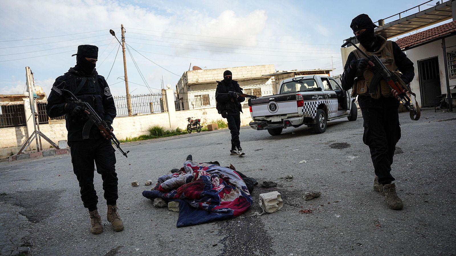 El presidente sirio promete investigar la masacre de civiles | Ver