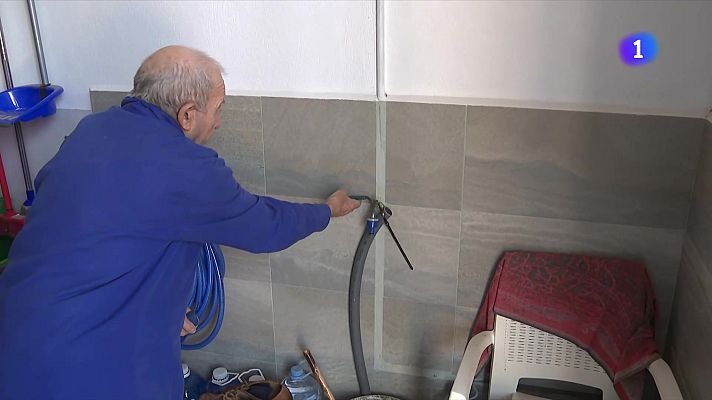 L'Informatiu - Prop del 40% de les aigües subterrànies a Catalunya estan contaminades per excés de nitrats