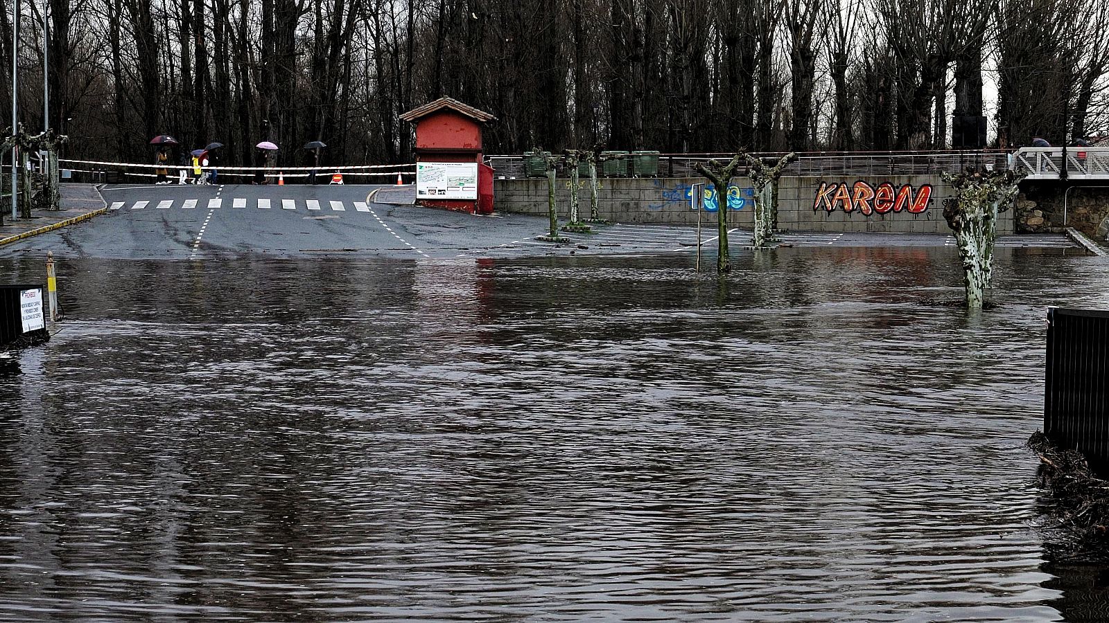 La borrasca Jana deja inundaciones, desalojos y vías cortadas | Ver