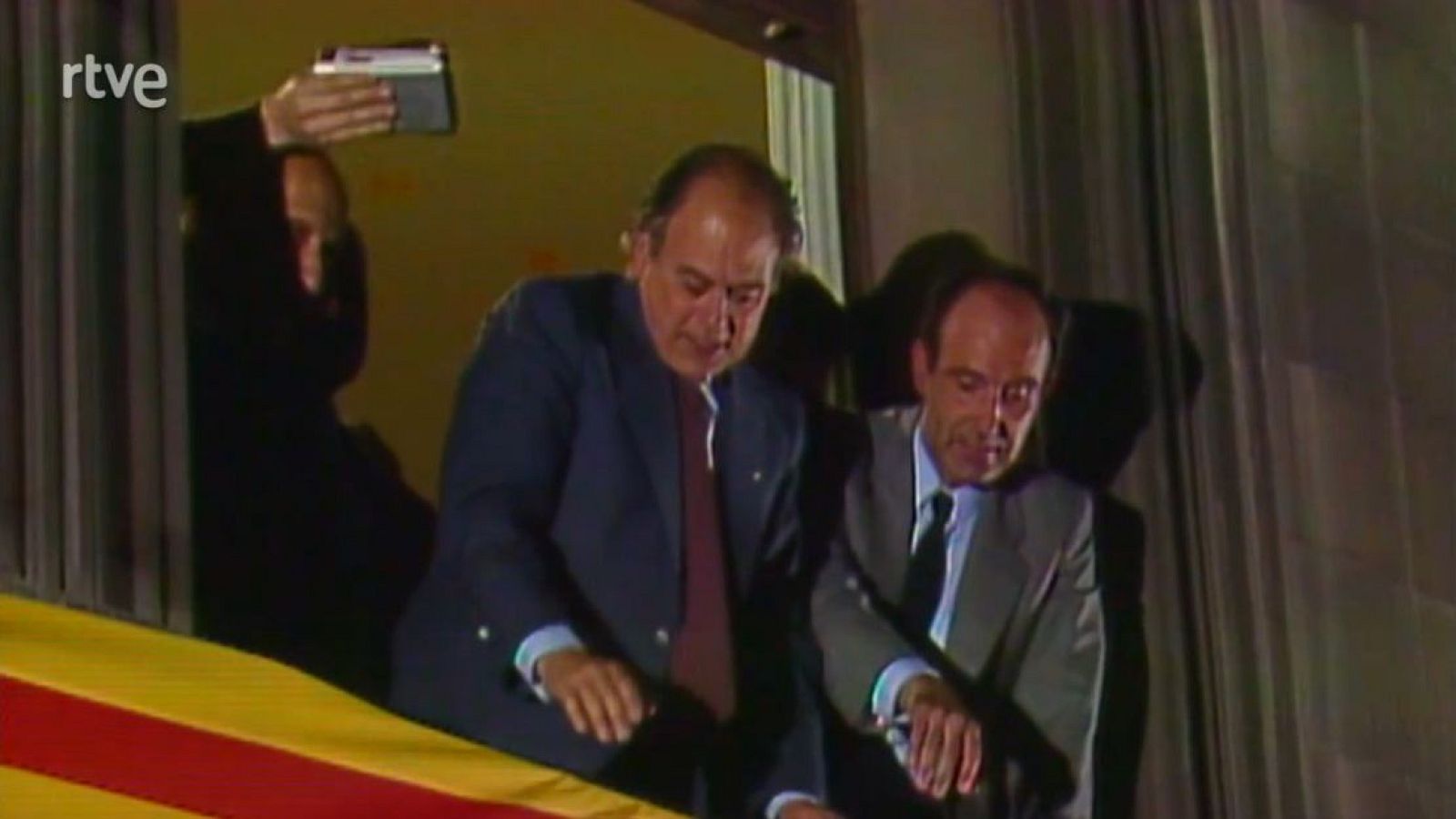 Nit d'eleccions al Parlament de Catalunya 1984 (1) - Arxiu | Veure