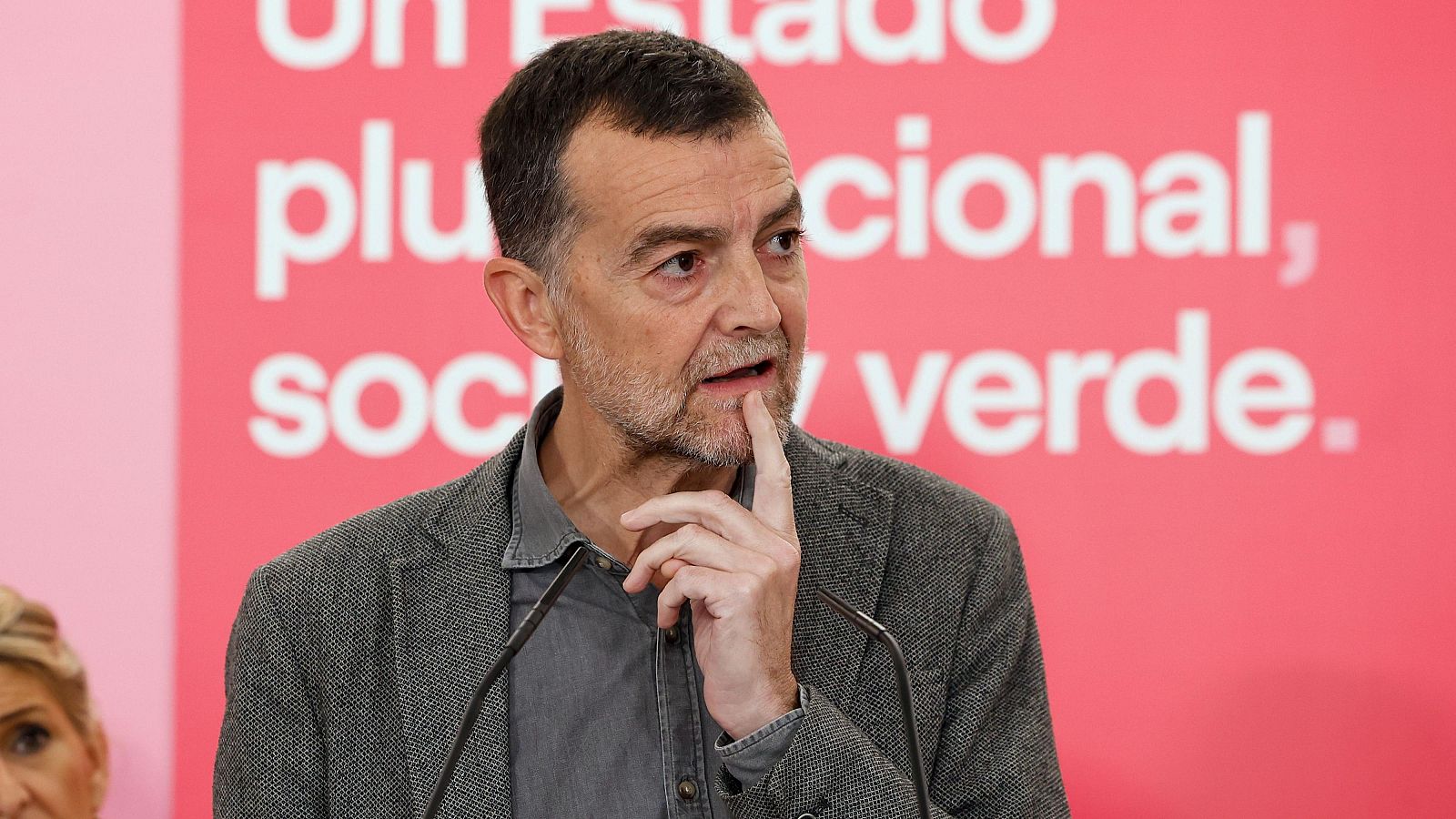 Maíllo considera "estrafalaria" la inversión en defensa - La hora de La 1 | Ver
