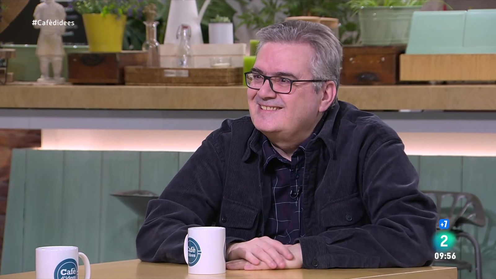 Sergi Pàmies presenta el llibre 'Tres novel·les analògiques' - Cafè d'idees | Veure