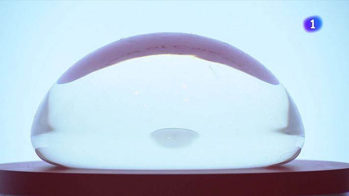 L'Informatiu - Les explantacions de pròtesis mamàries es dupliquen a Espanya en els últims 8 anys