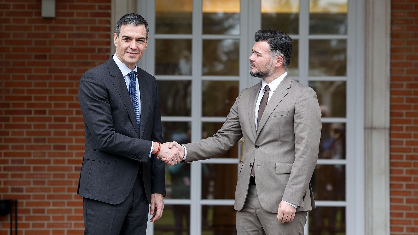 Sánchez recibe a Rufián en Moncloa para abordar el aumento del gasto militar - Modo Digital | Ver