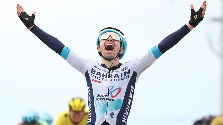 Ciclismo - Lenny Martínez gana la etapa 5 de la París - Niza 2025