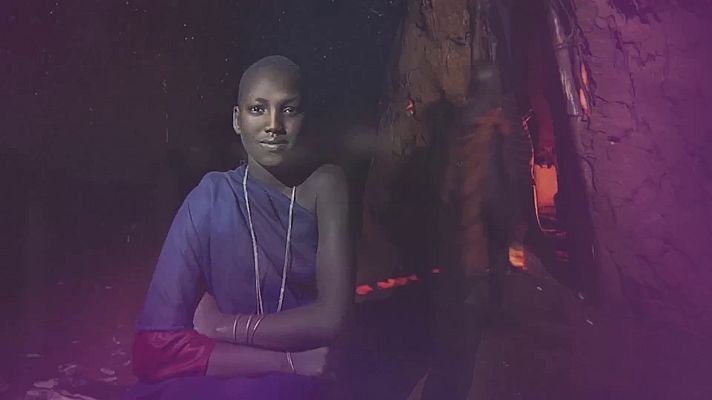 Objetivo igualdad - Exposición mujer Masai