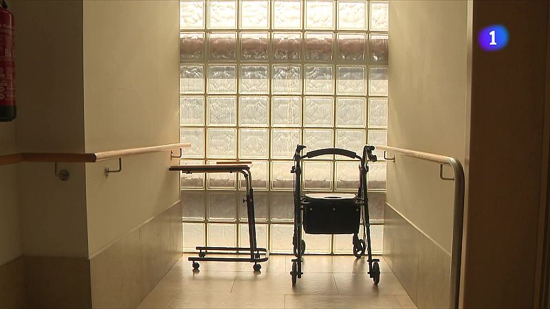 La COVID-19 es va acarnissar amb les residències - L'Informatiu | Veure