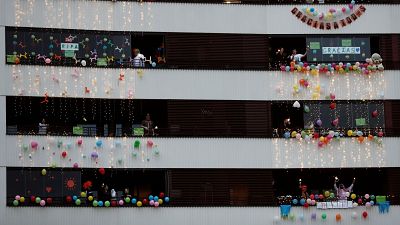 Cuando Espaa sali a los balcones para aplaudir frente a la pandemia - Telediario 1 | Ver