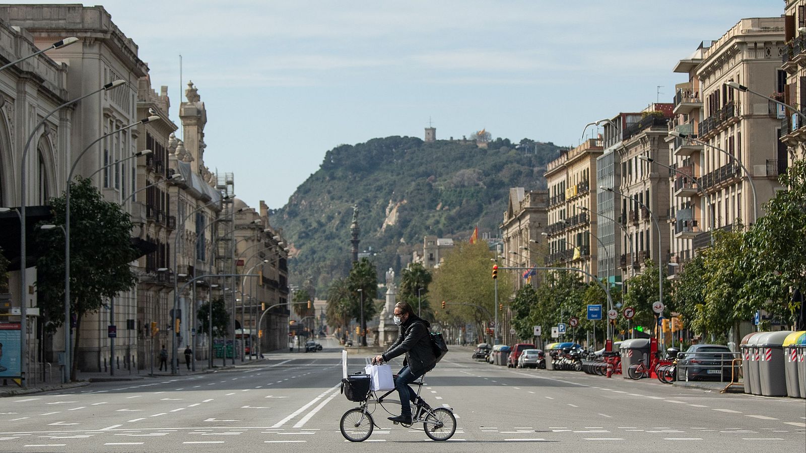Tras casi 50 días de confinamiento por covid19, llegó la desescalada - Telediario 1 | Ver