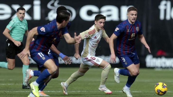 Resúmenes de LaLiga - Eldense - Mirandés: resumen del partido de la 31ª jornada de Liga | Segunda