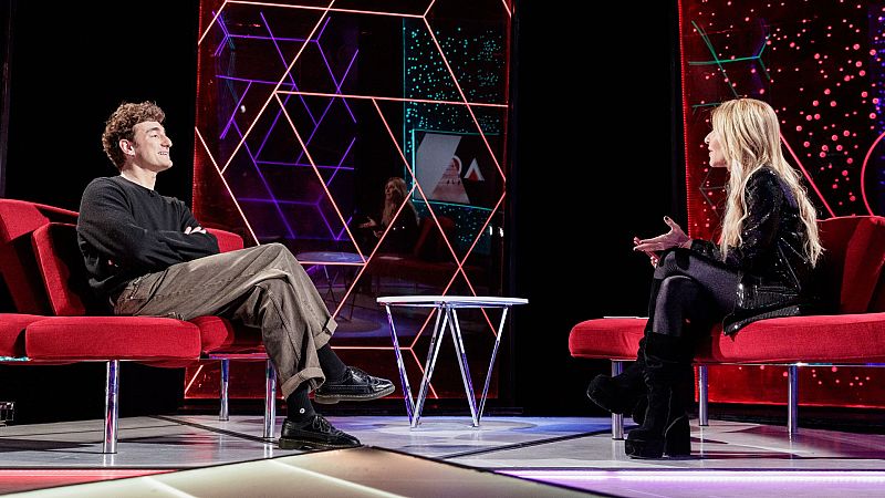 Atención obras - Miki Esparbé