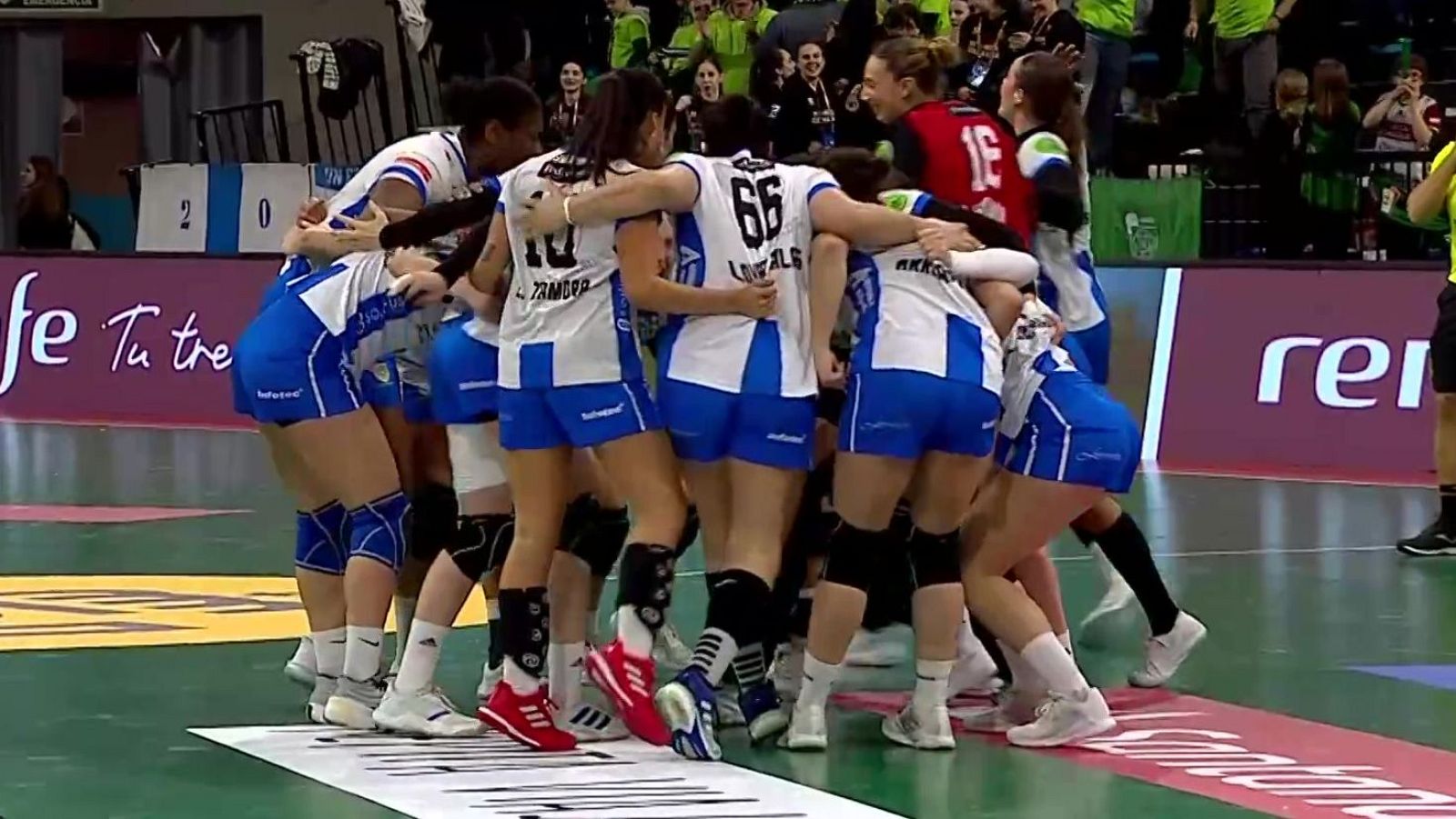 Beti Onak da la sorpresa de la Copa de la Reina tras ganar a Guardés - Balonmano | Ver