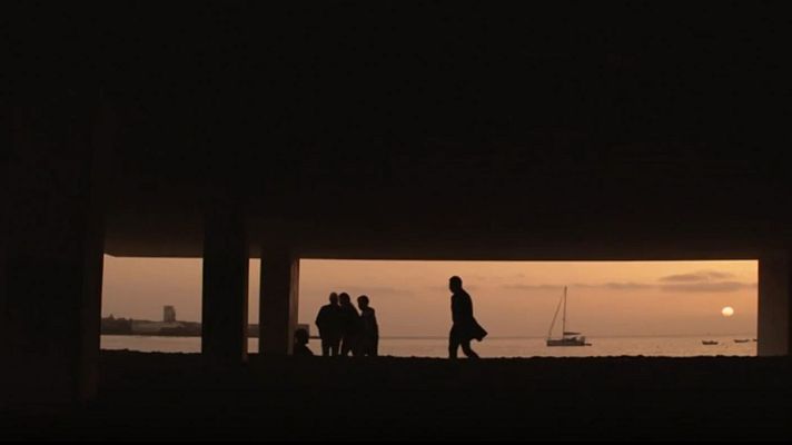 Telediario Fin de Semana - 'Tierra de nadie' y 'Jone, a veces' se presentan en el Festival de Málaga