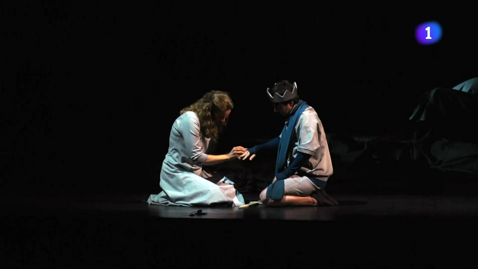 Nova versió del 'Lohengrin' de Wagner al Liceu - L'Informatiu | Veure