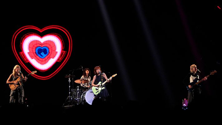 Telediario Fin de Semana - Un día con Ginebras, de banda emergente a fenómeno 'indie'