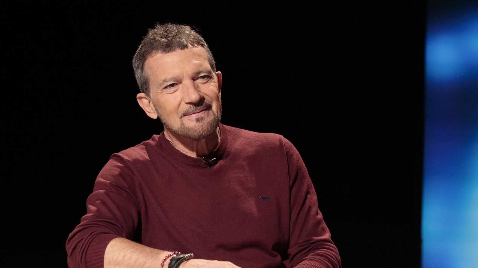 Versión española - Competencia oficial (Presentación) - ver ahora