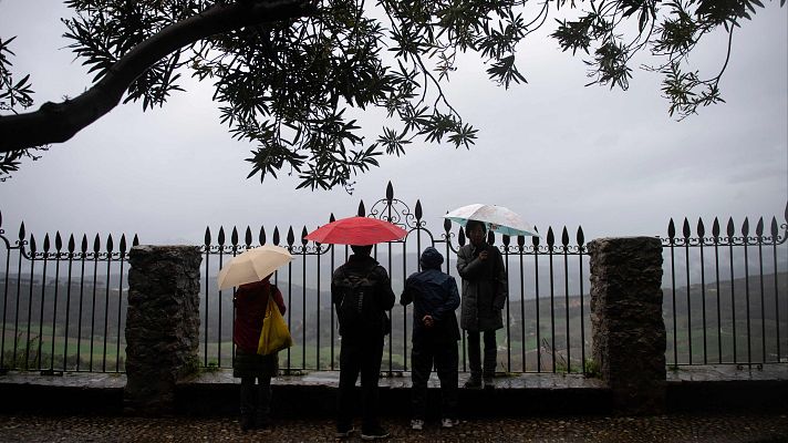 Telediario 2 - La borrasca Laurence deja numerosas incidencias en Extremadura y Andalucía