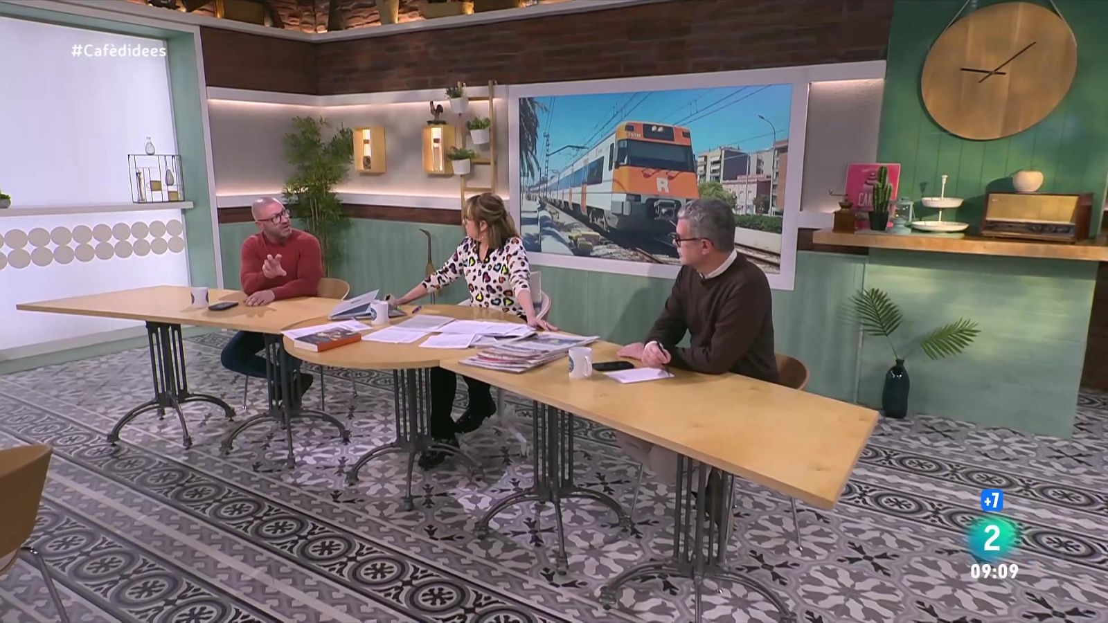 Gemma Nierga reflexiona amb els Xavis. El periodista presenta 'Potser no hi va haver mai primavera'. I parlem del cas de la Noèlia