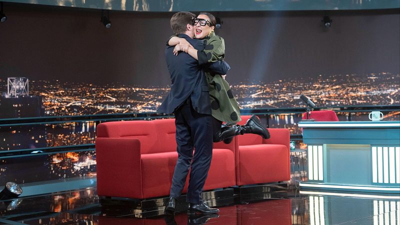 Candela Peña y las cosillas de envejecer - VER AHORA - Late Xou con Marc Giró | Ver