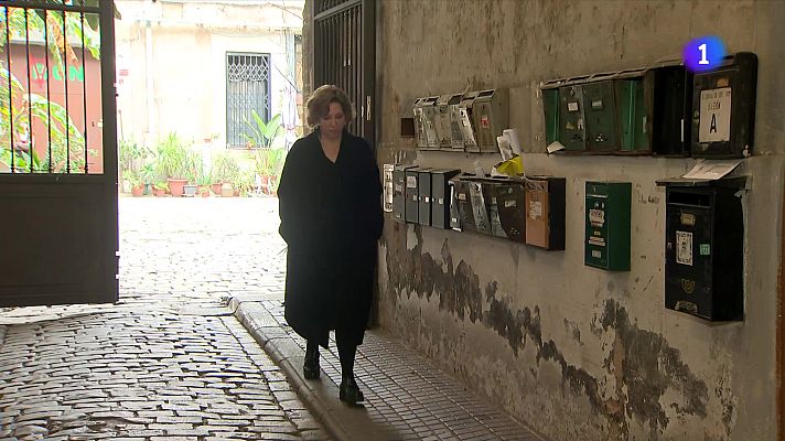 L'Informatiu - Katerina Gordeieva dona veu al dolor de la guerra d'Ucraïna en el llibre 'Emporta't el meu dolor'