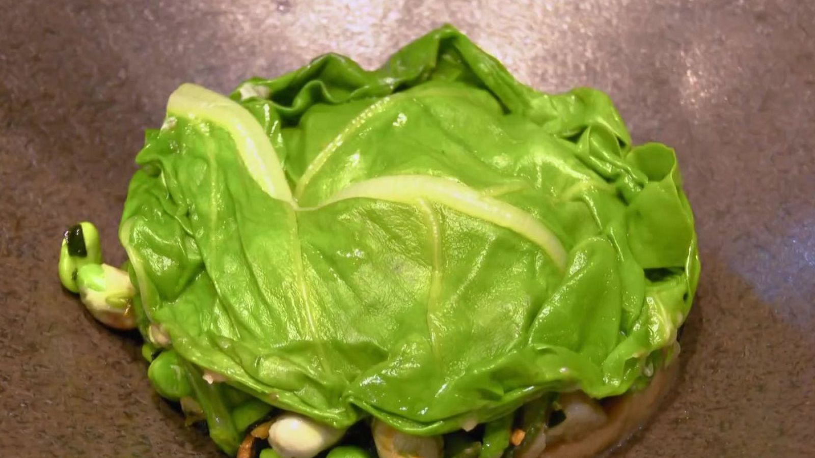 Una deliciosa menestra con “desperdicio cero” - Aquí la Tierra | Ver