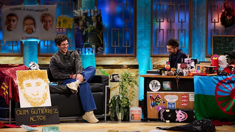 La Revuelta | Quim Gutiérrez vuelve a hablar de pájaros 19/3/25 - La Revuelta | Ver