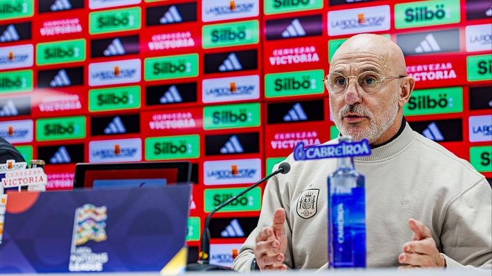 Fútbol - Rueda de prensa Luis de la Fuente
